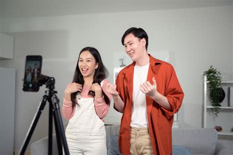pinay tiktok reddit|11 TikTok content creators of funny videos .